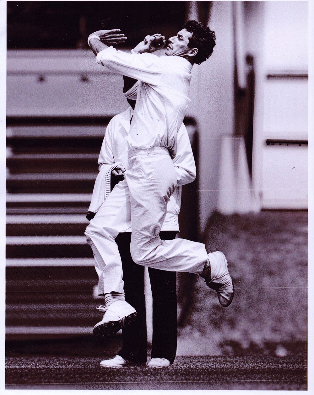 Lot 288: Richard Hadlee unsigned vintage photograph black and white...