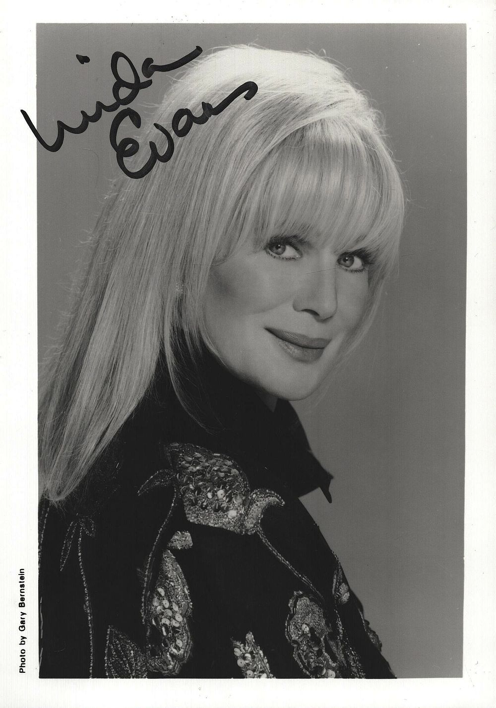 Lot 342: Linda Evans signed 7x5 inch black & white...