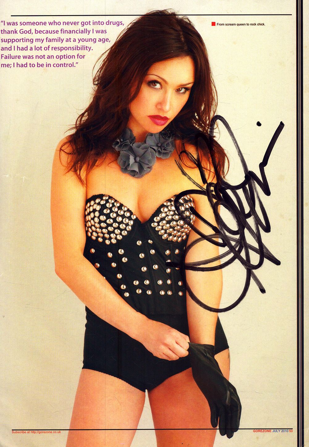 Lot 367: Danielle Harris signed coloured magazine cut out.