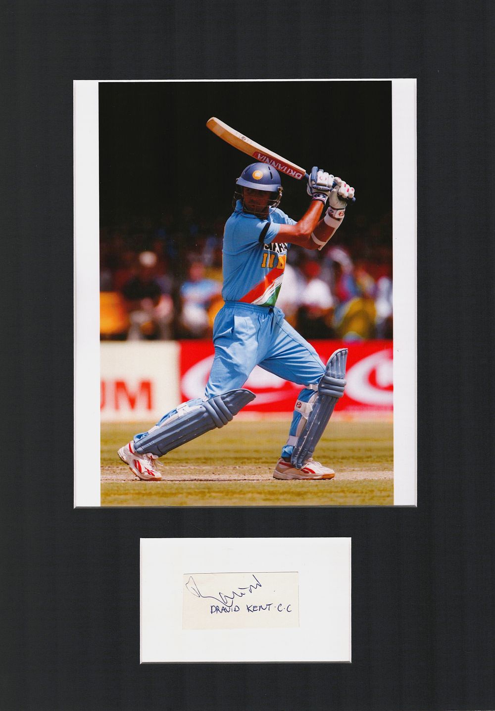 Lot 500: Rahul Dravid 16x12inch mounted signature piece includes signed...