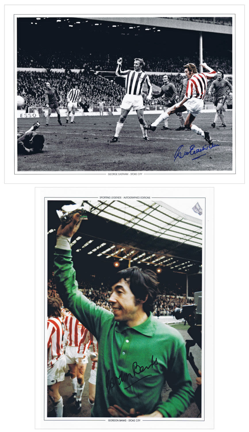 Lot 323: Autographed Gordon Banks / George Eastham 16 X...