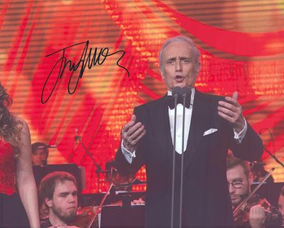 Jose Carreras signed 10x8inch colour photo.
