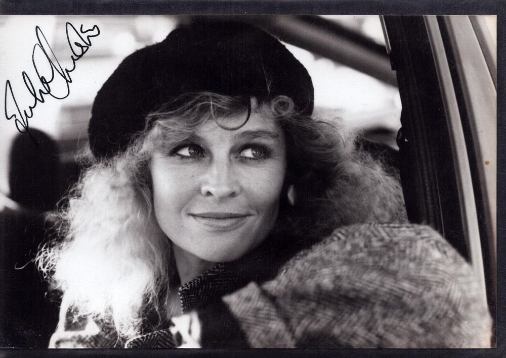Lot 221: Julie Christie signed 6x4 inches black and white...