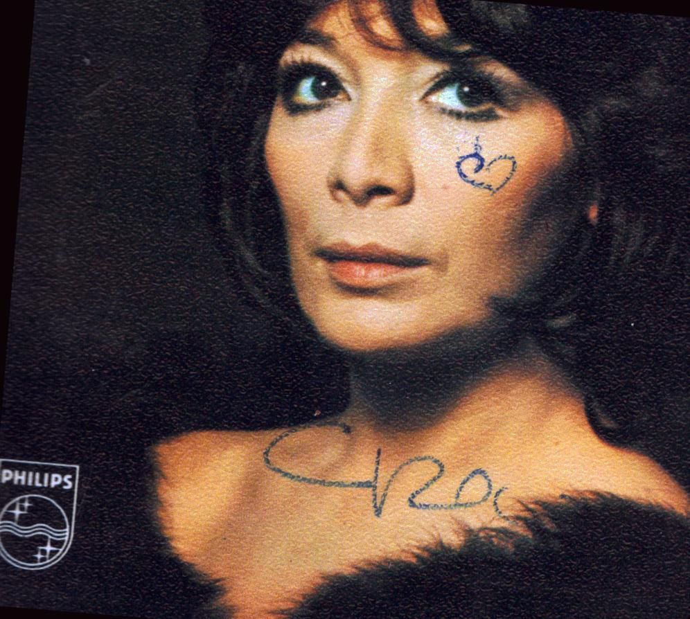 Lot 245: Juliette Greco signed 6x4 inch colour photo promo...