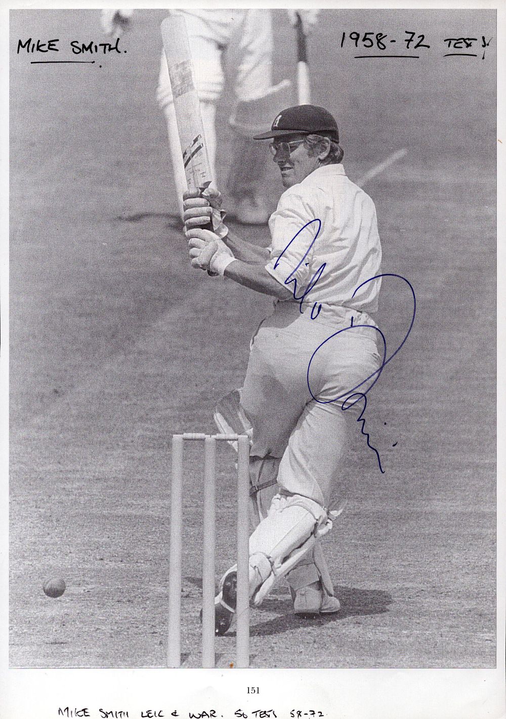 Lot 293: Mike Smith signed England Test player information photo...