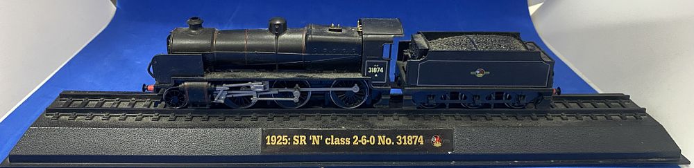 Lot 417: 1925: SR 'N' Class 2-6-0 No. 31874, train...