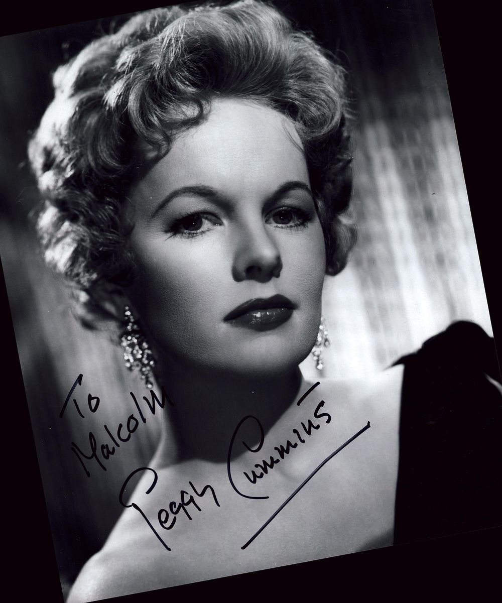 Lot 519: Peggy Cummins signed 10x8inch black and white photo....