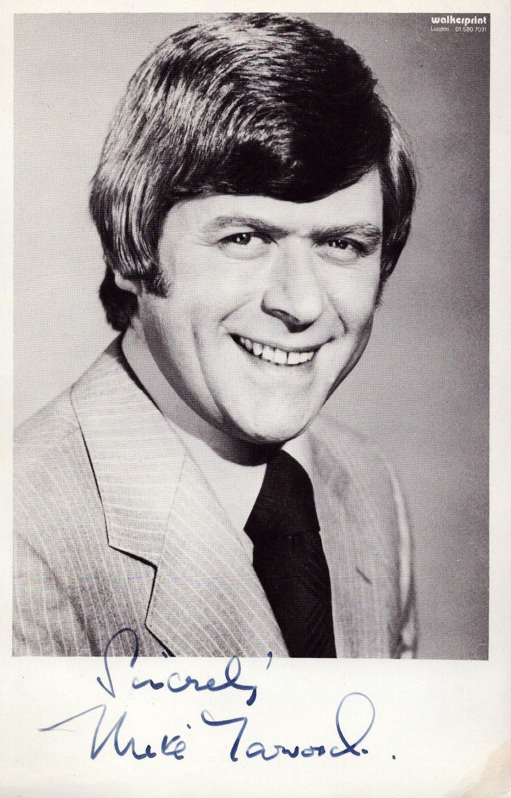Lot 567: Mike Yarwood signed 6x4inch black and white photo.