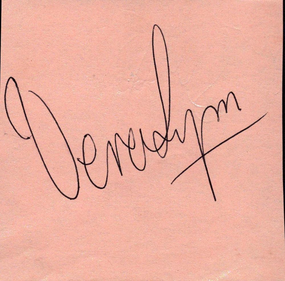 Lot 584: Vera Lynn signed 3x3inch approx album page.