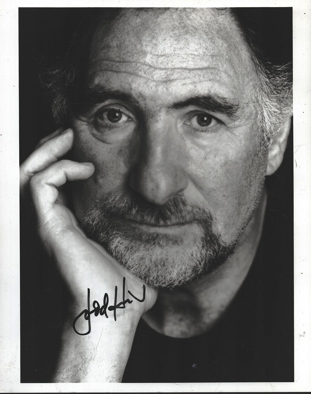 Lot 404: Judd Hirsch signed 10x8 inch black & white...