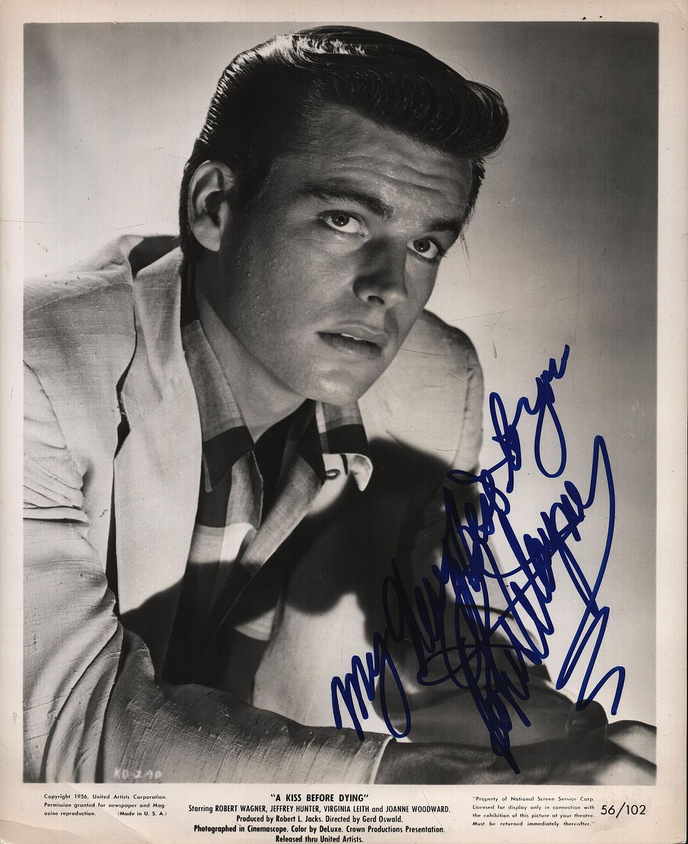 Lot 430: Robert Wagner signed 10x8 inch black & white...