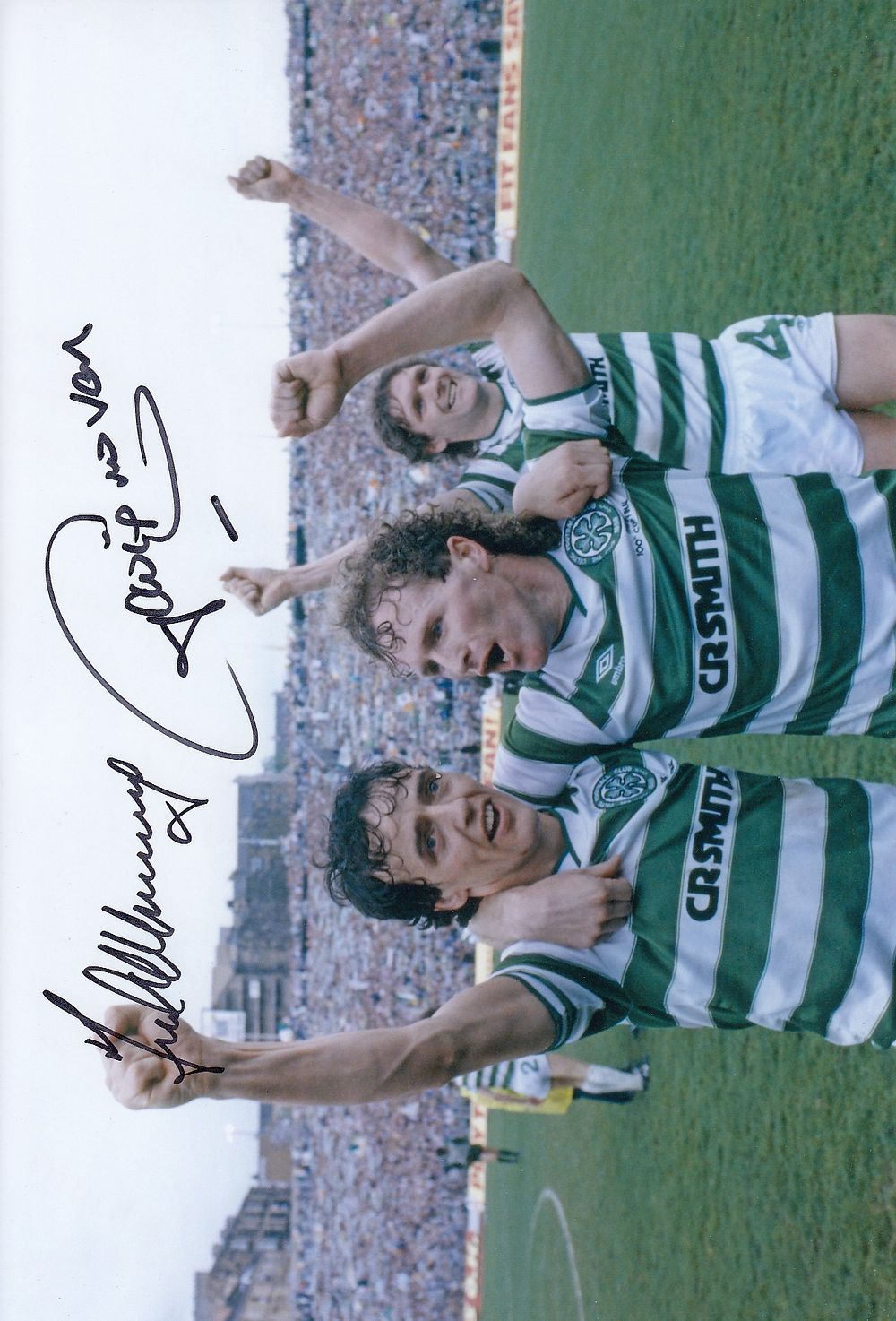 Lot 159: Autographed CELTIC 12 x 8 Photograph: Celtic goalscorers...