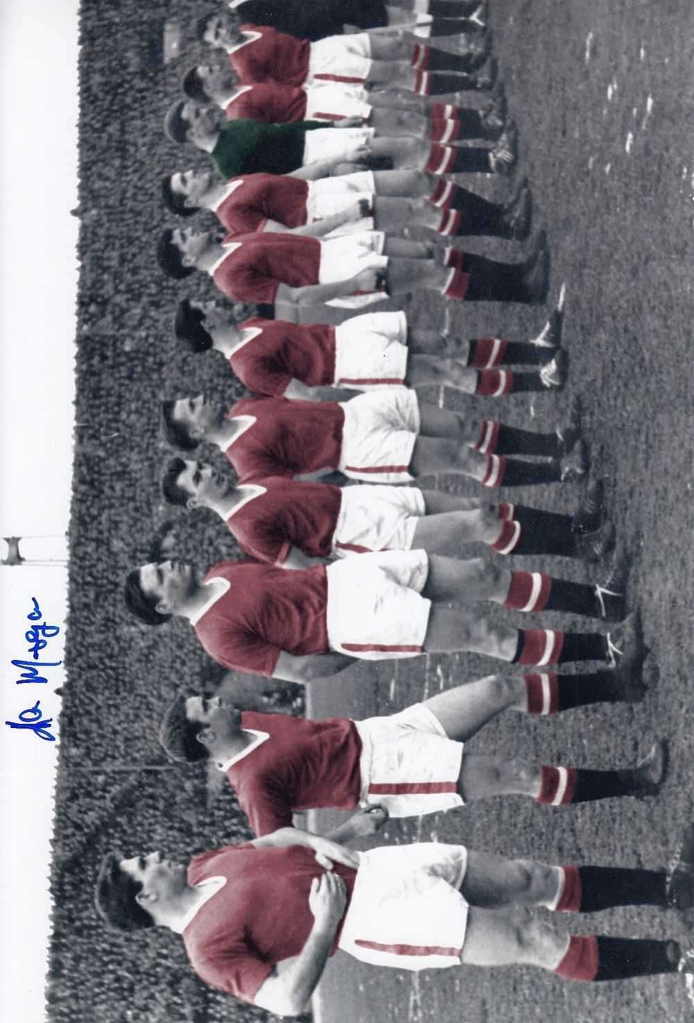 Lot 180: Autographed KENNY MORGANS 12 x 8 Photograph :...
