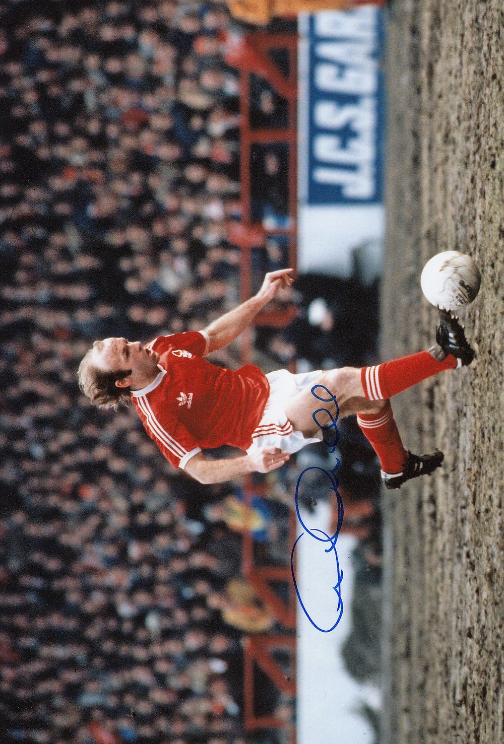 Lot 185: Autographed ARCHIE GEMMILL 12 x 8 Photograph: Nottingham...