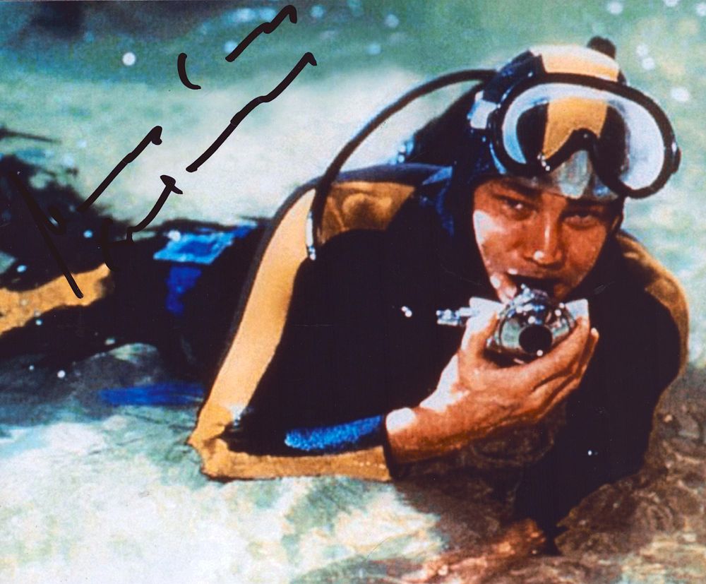 Lot 209: James Bond Klaus Maria Brandauer signed 10 x...