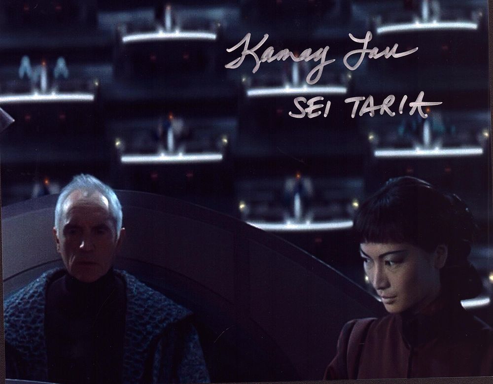 Lot 215: Kamay Lau as SeiTaria signed 10x8 inch Star...