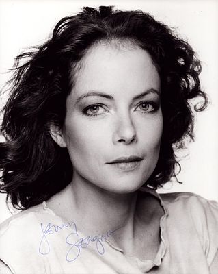 Jenny Seagrove signed 10x8inch black and white photo.