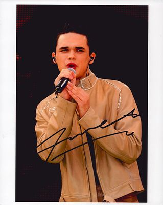 Gareth Gates signed 10x8inch colour photo.