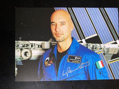 Astronaut Luca Parmitano 6x4inch colour promo photo. Space missions: Expedition 36, Expedition 