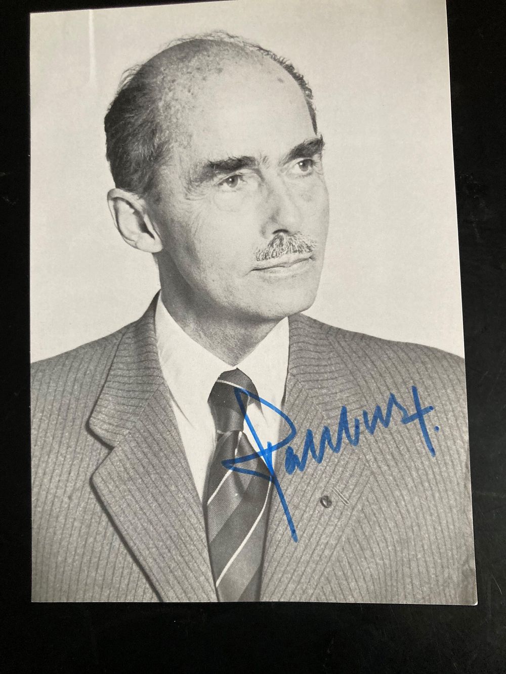 Lot 251: Otto von Habsburg Crown Prince Austria-Hungary signed 6x4inch...
