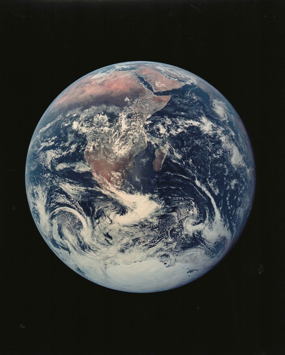 Lot 183: Space Apollo 17 picture of Earth 10x8inch colour...
