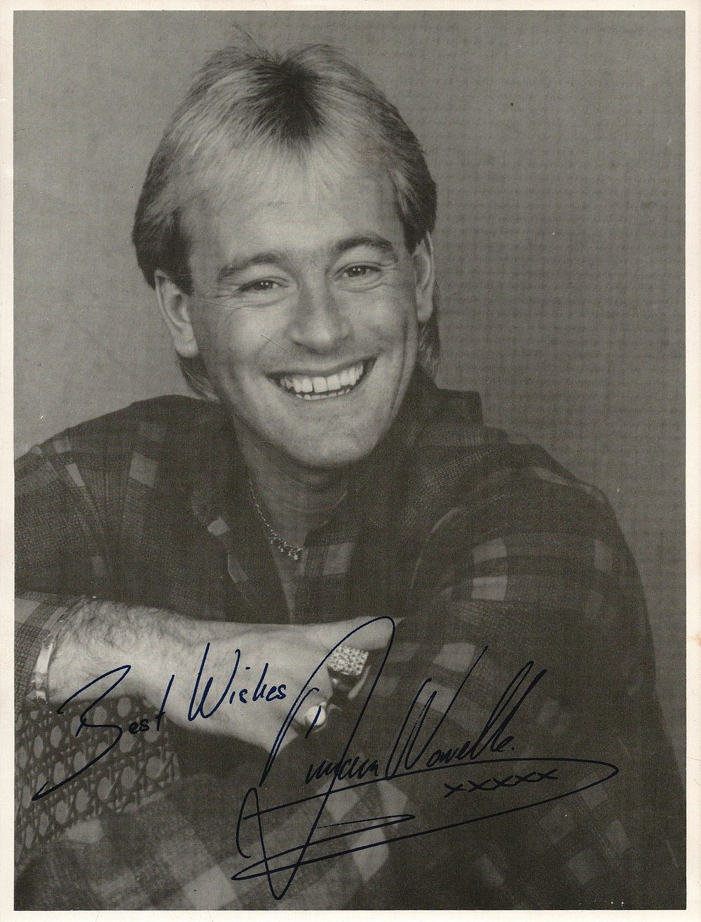 Lot 188: Duncan Norvelle signed 8x6inch black and white photo.