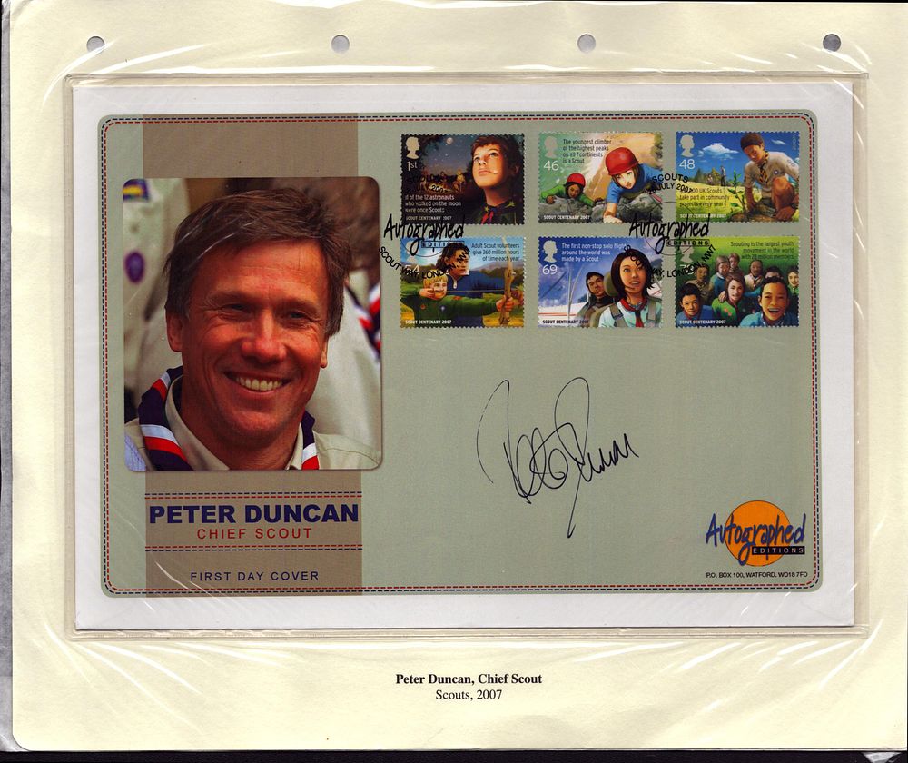 Lot 528: Peter Duncan Signed FDC Chief Scout 2007.