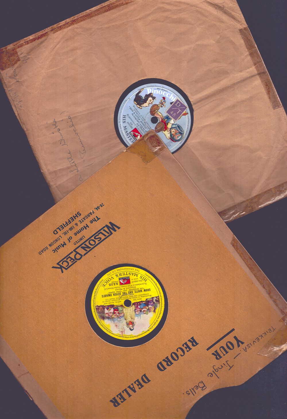 Lot 330: His Masters Voice, Disney's, Pinocchio Gramophone Record, 78mp,...
