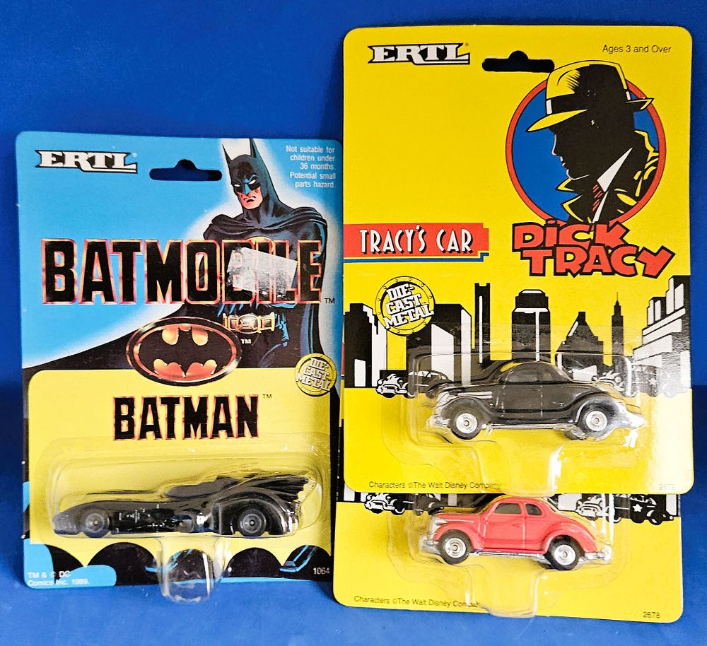 Lot 334: ERTL small model car collection 3. Batmobile (Batman)...