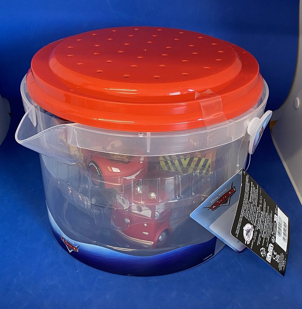 Lot 318: Cars from Disney Bath Set, includes bucket and...