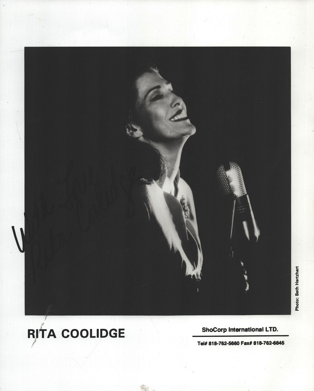 Lot 185: Rita Coolidge signed 10x8inch black and white photo.