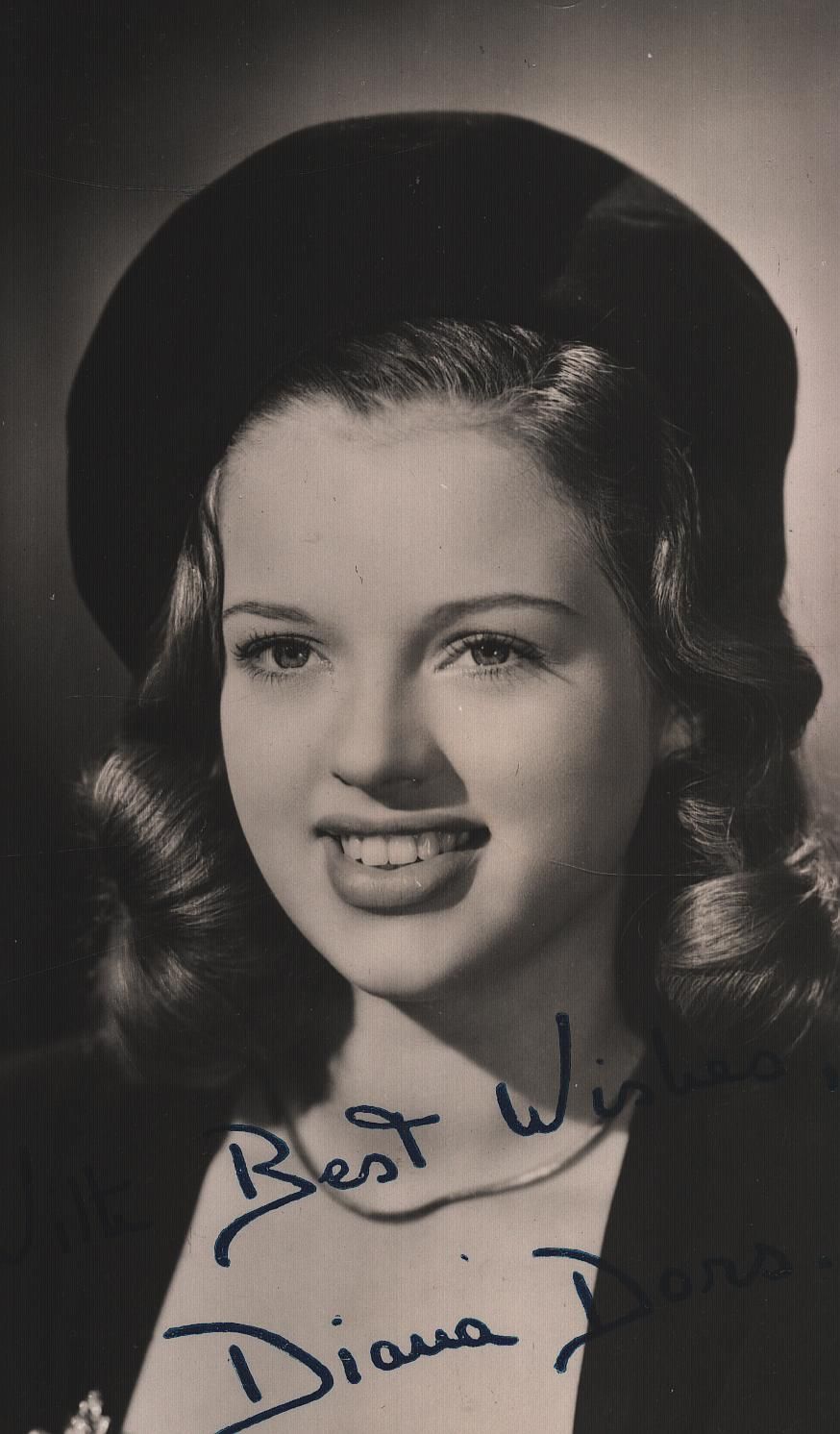 Lot 212: Diana Dors signed 5.5x3.5 inch black & white...