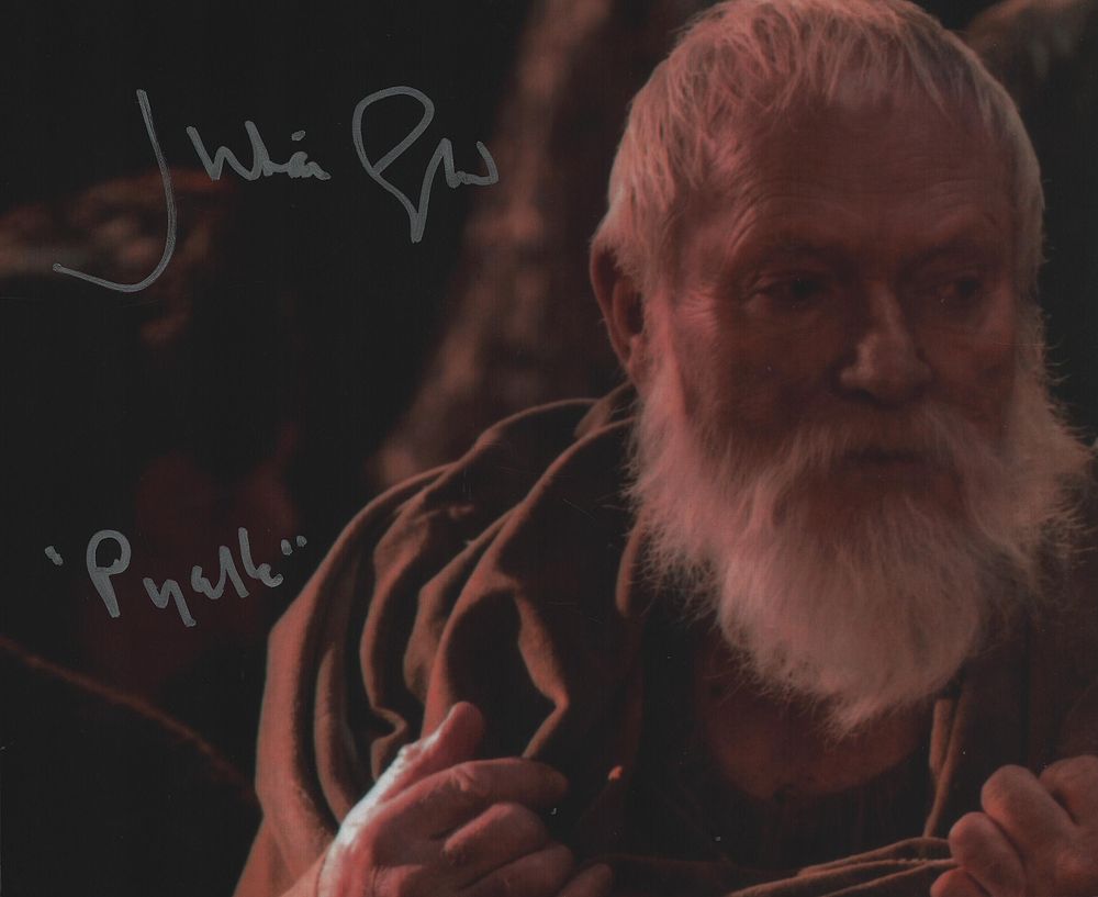 Lot 447: Julian Glover signed 10x8inch colour photo.