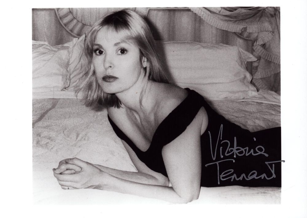 Lot 478: Valerie Tenant signed 6x4inch black and white photo.