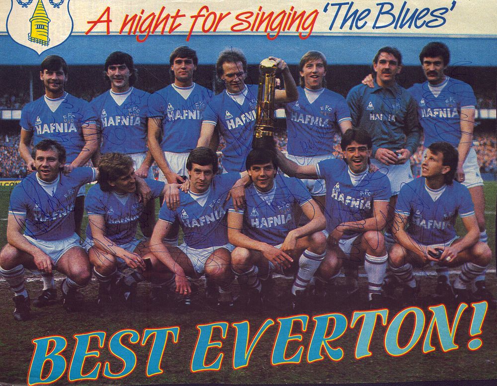 Lot 166: Everton legends multi signed 10x8inch magazine photo includes...