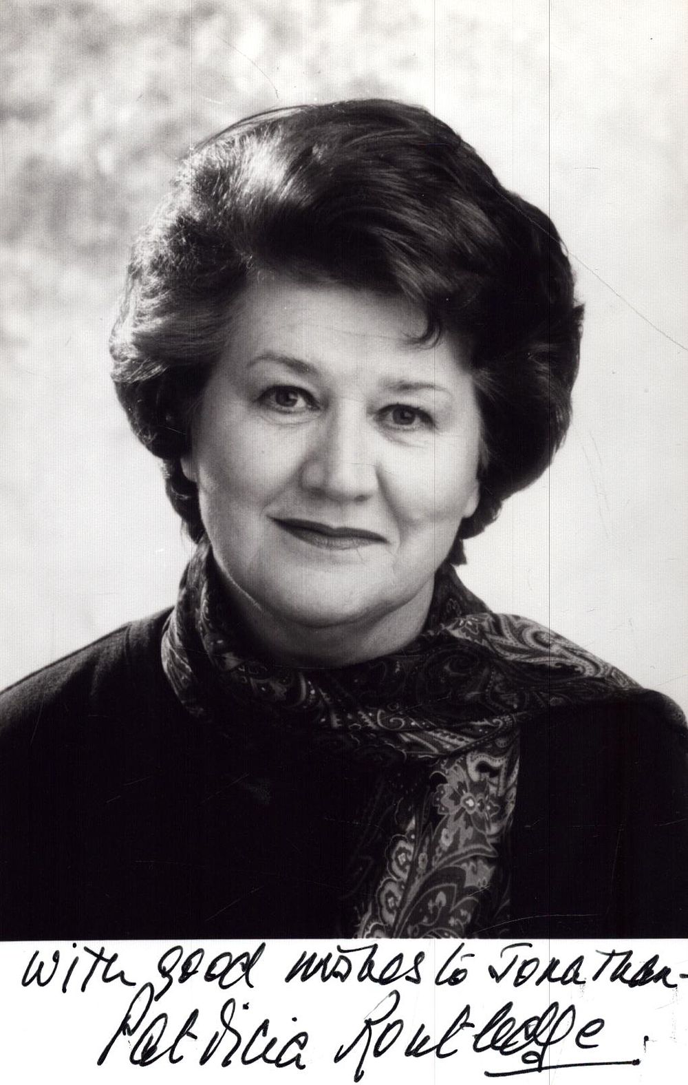 Lot 239: Patricia Routledge signed 6x4inch black and white photo.