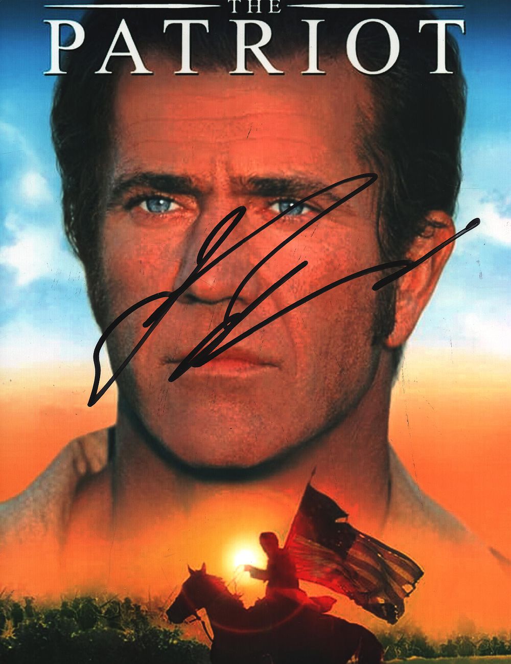 Lot 279: MEL GIBSON Actor signed The Patriot 8x10 Photo...