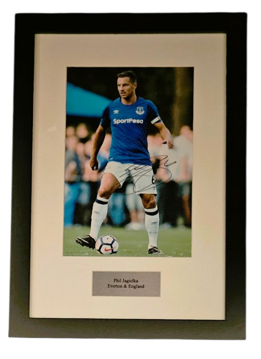 Lot 514: Phil Jagielka Everton and England signed colour photo....