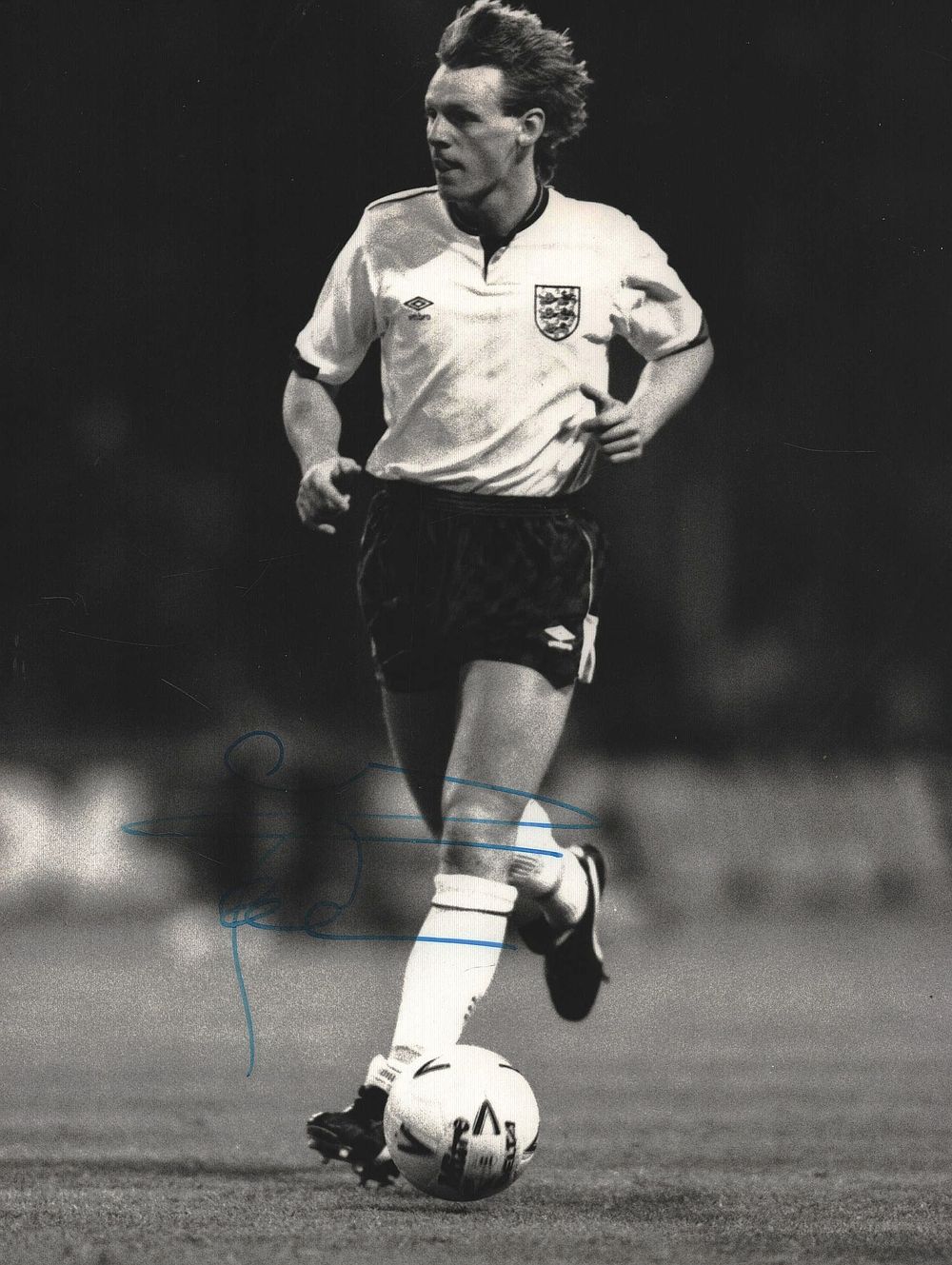 Lot 262: Stuart Pearce signed 8x6inch black and white pictured...