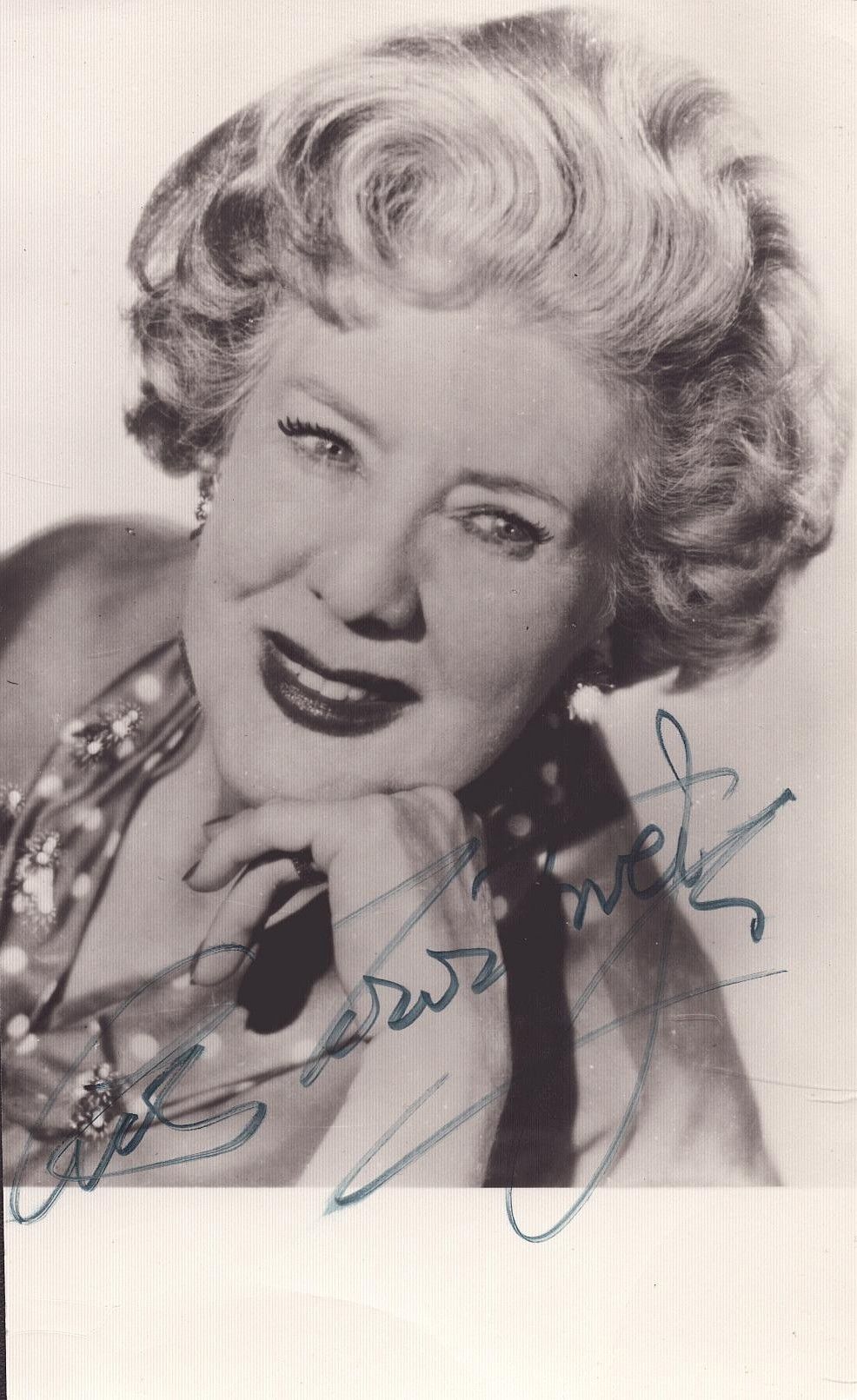 Lot 294: Mary Ellis signed 6x4 inch vintage black and...