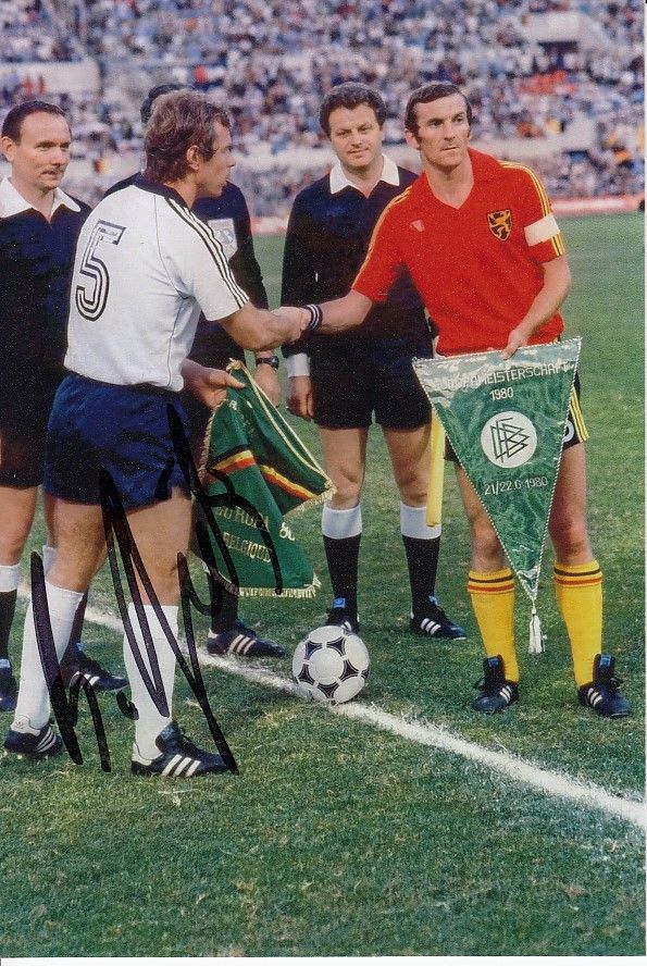 Lot 504: Autographed BERNARD DIETZ 6 x 4 Photograph :...
