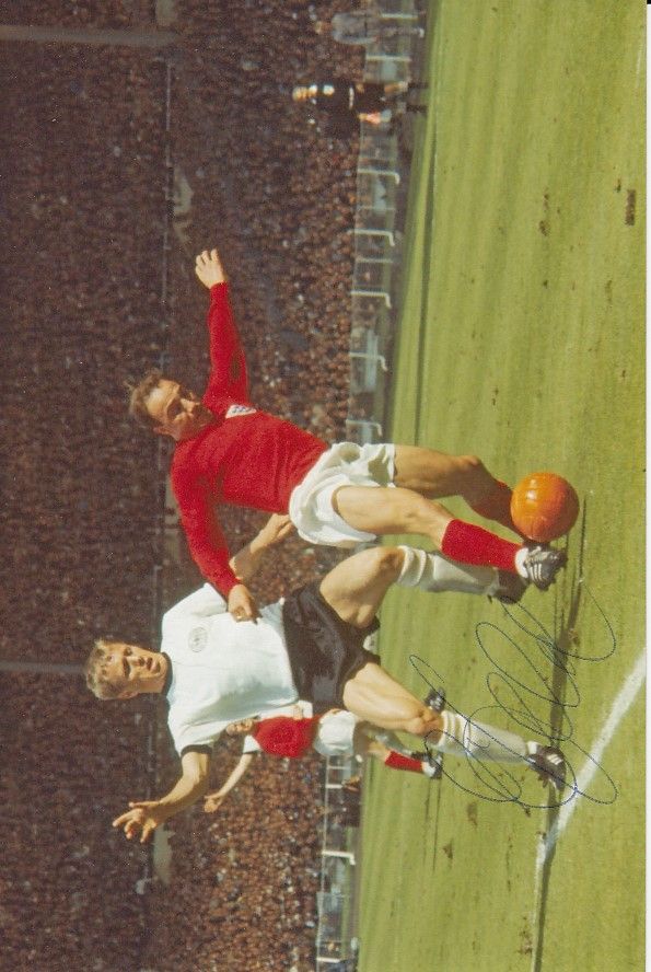 Lot 507: Autographed SIGGI HELD 6 x 4 Photograph :...