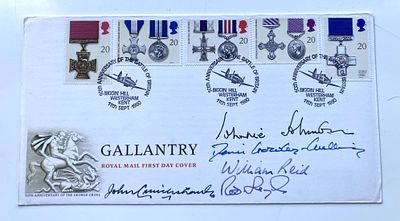 WW2 3 Victoria Cross winners 2 RAF fighter aces rare signed 1990 Gallantry FDC. Super cover 