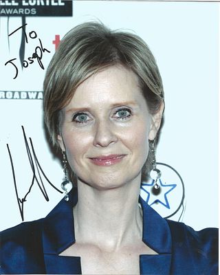 Cynthia Nixon signed 10x8inch colour photo. Dedicated.