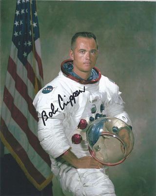 NASA Astronaut Bob Crippen signed Space Suit 10x8inch colour photo.