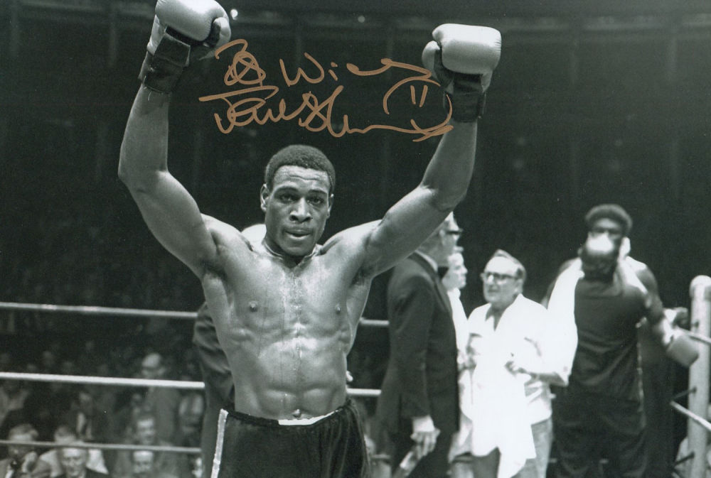 Lot 106: Autographed FRANK BRUNO 12 x 8 photo -...