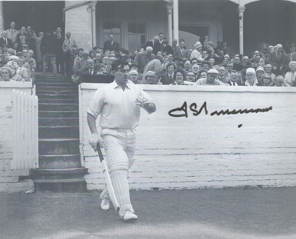 Lot 129: Cricket Fred Trueman signed 10x8 black and white...
