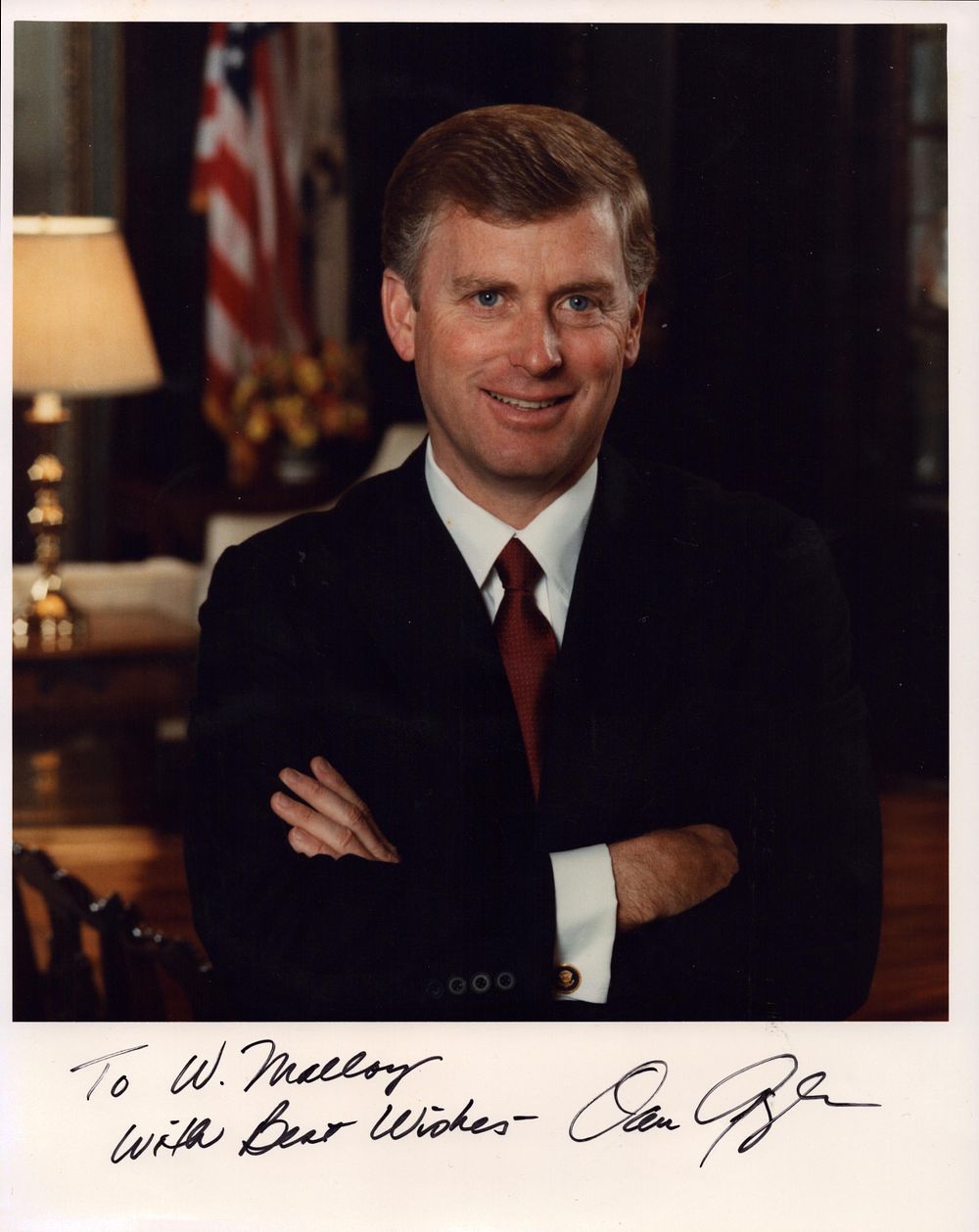 Lot 185: Dan Quayle signed 10x8inch colour photo.