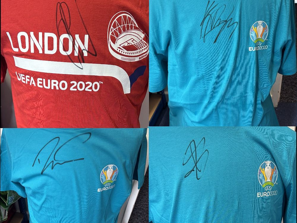 Lot 195: Dominic Calvert Lewin, Kelvin Phillips, Luke Shaw and...