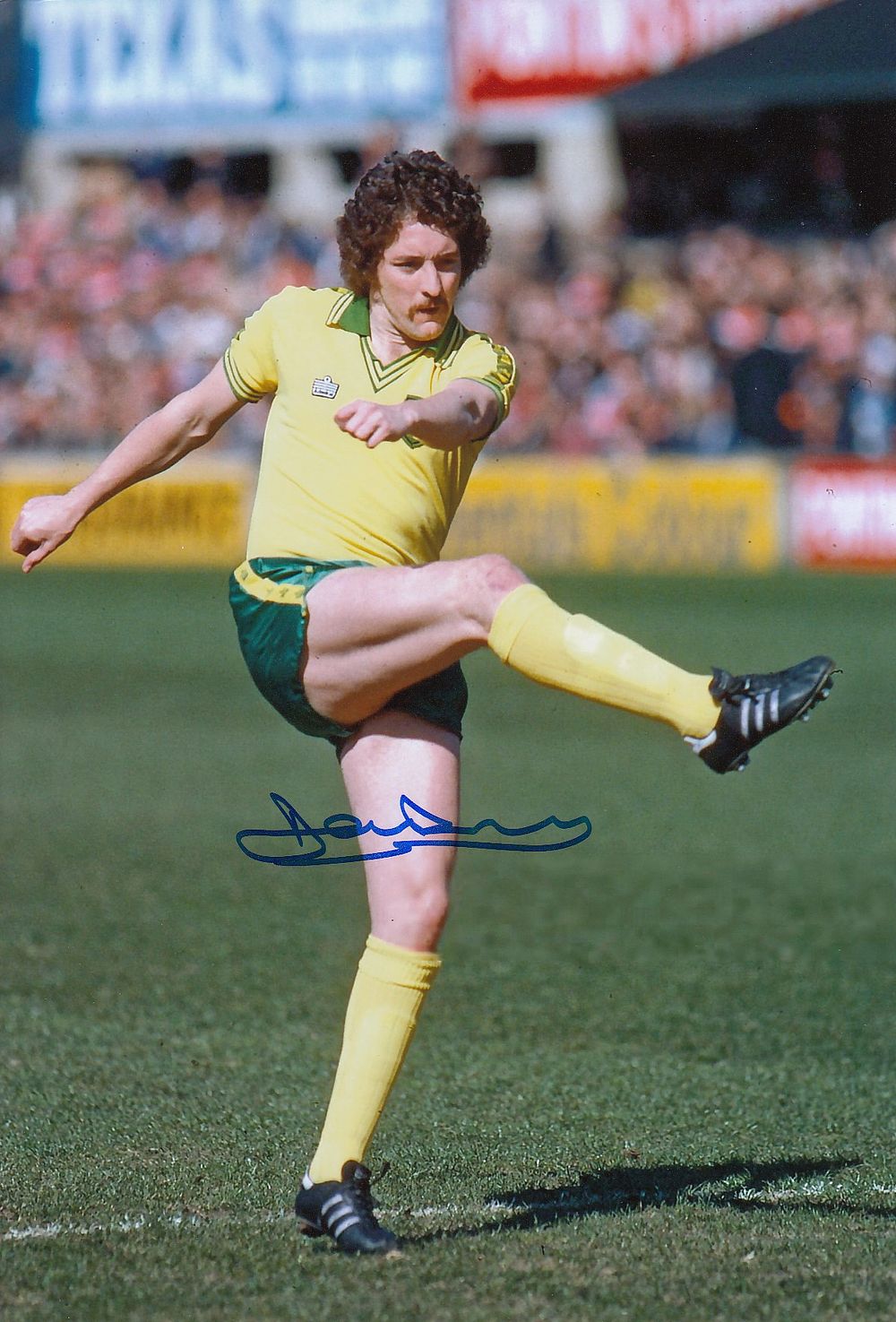 Lot 464: Autographed JOHN McDOWELL 12 x 8 Photograph :...